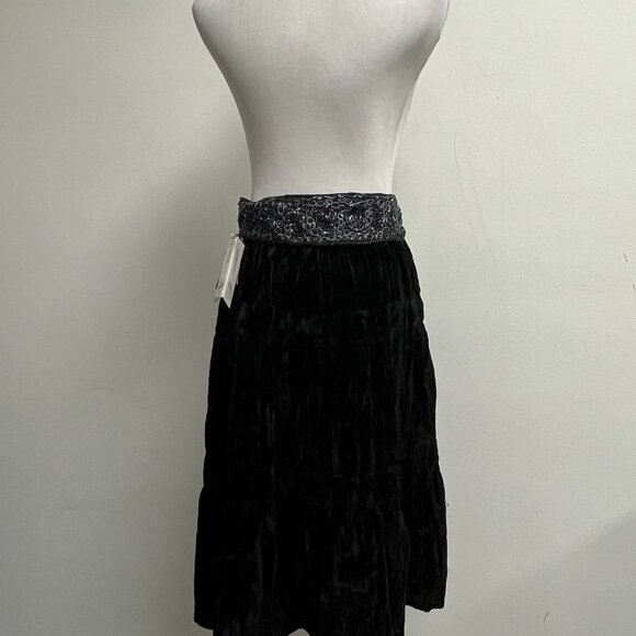 BCBGMaxAzria black skirt crushed velvet beaded NWT M paisley - Picture 5 of 8